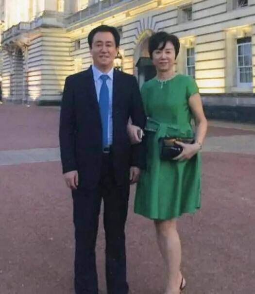 羡慕姐姐的美貌